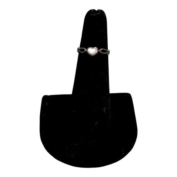 Sterling Silver Heart Abalone Mother Of Pearl Childrens gIrls Ring Size 4 Gift - Picture 3 of 7